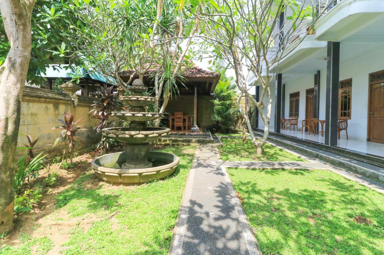Gianyar Hotel Екстер'єр фото