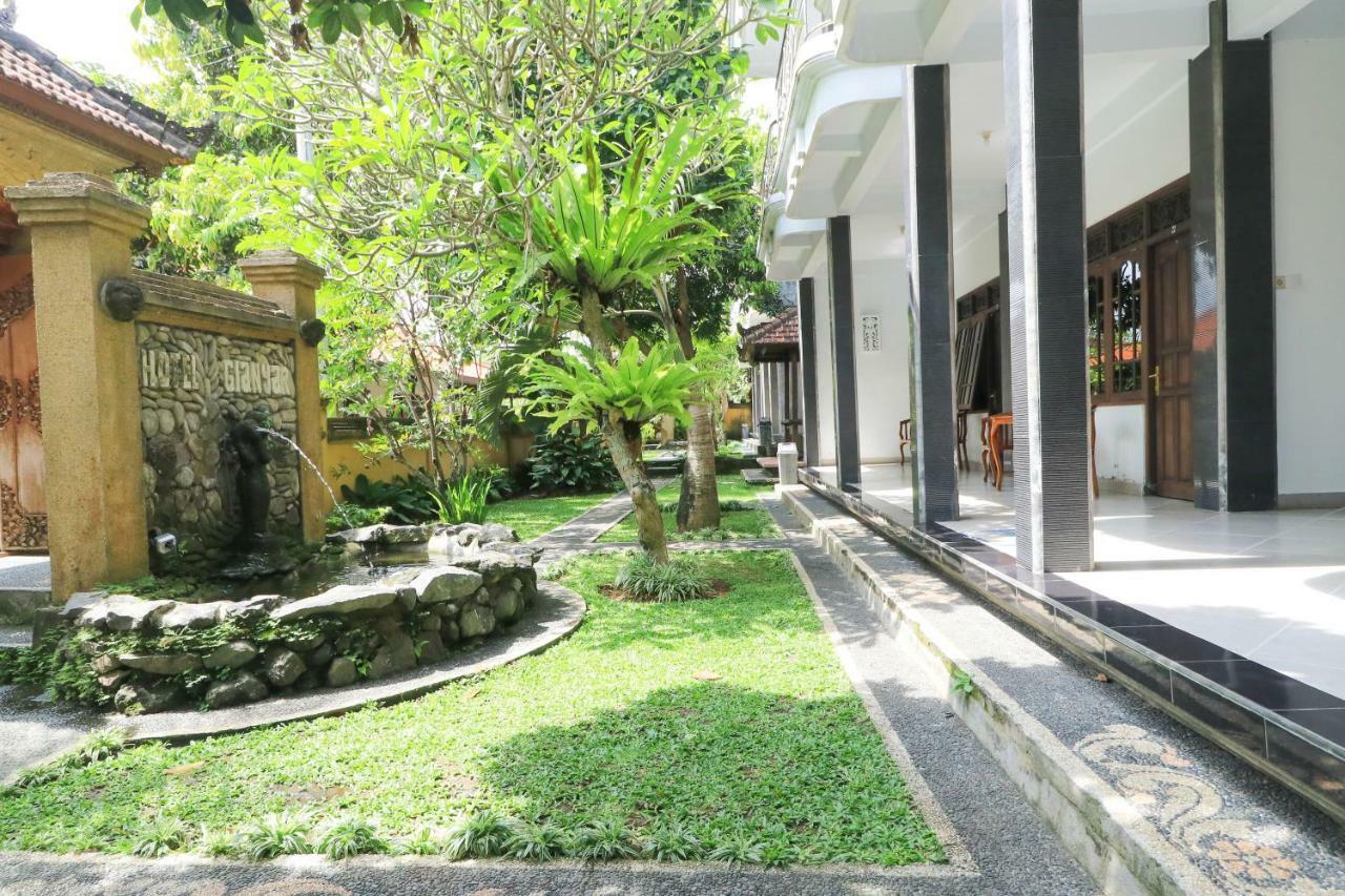 Gianyar Hotel Екстер'єр фото