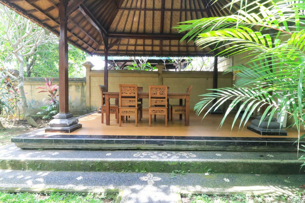 Gianyar Hotel Екстер'єр фото